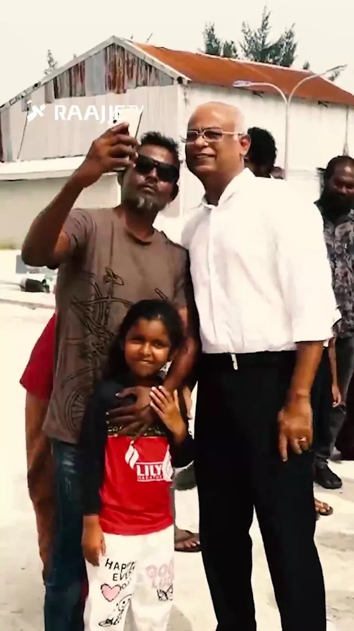 ހިރިލަންދޫ އިން ރައީސް ސޯލިހް އަށް ވަރަށް ފުރިހަމަ މަރުހަބާ އެއް ދަންނަވައިފި