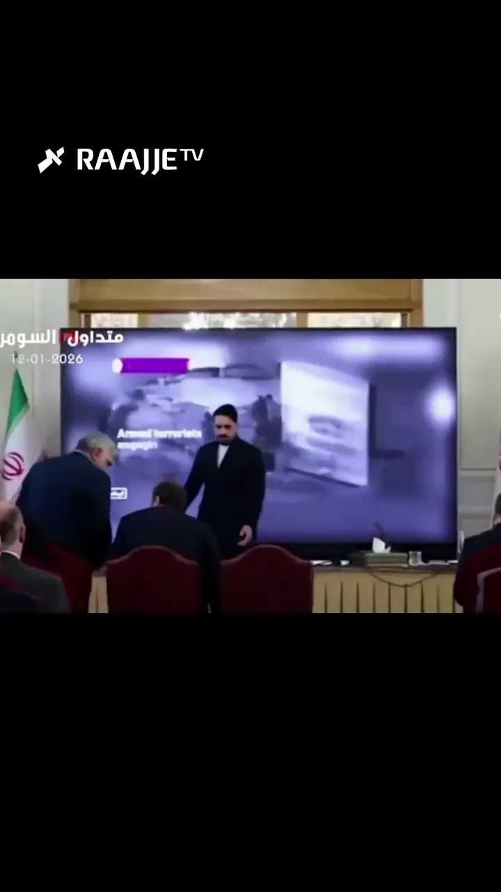 ހަމަނުޖެހުންތައް ހިނގި މުޒާހަރާތަކަށް ތާއީދު ކުރުމުން ފަރަންސޭސިވިލާތް، ޖަރުމަނުވިލާތް، އިޓަލީ އަދި އިނގިރޭސިވިލާތުގެ ޑިޕްލޮމެޓުން އީރާނުގެ ޚާރިޖީ ވުޒާރާ އަށް ހާޒިރުކޮށްފި