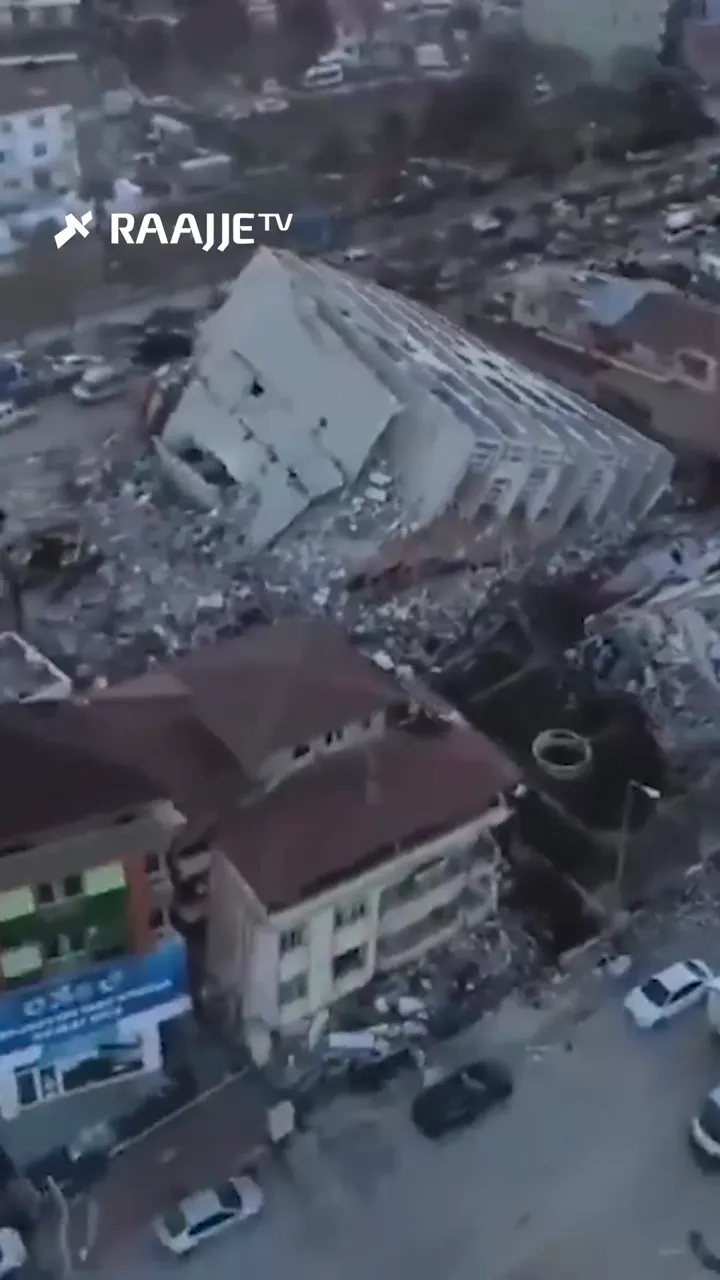 އިރާނުން ދިން ވަރުގަދަ ހަމަލާތަކާ ގުޅިގެން، އިޒްރޭލުގެ ދެކުނުން އޮންނަ ބެޓް ޔާމް ސަރަހައްދަށް ބޮޑެތި ގެއްލުންތަކެއް ލިބިއްޖެ