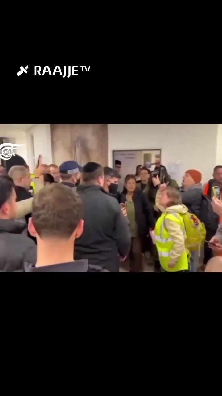 "މިހާ ގިނަ އަދަދެއްގެ މީހުން މަރުވަމުންދާ ދިއުމުގެ ޒިންމާ އުފުލަންޖެހޭނީ ކަލޭ... އަހަރެމެންގެ ސިޓީން ނުކުމެގެން ދޭ، ކަލެއަށް މިތަނަކުން ޖާގައެއް ނެތް، ކަލޭ ތީ ނާޒީއެއް!"