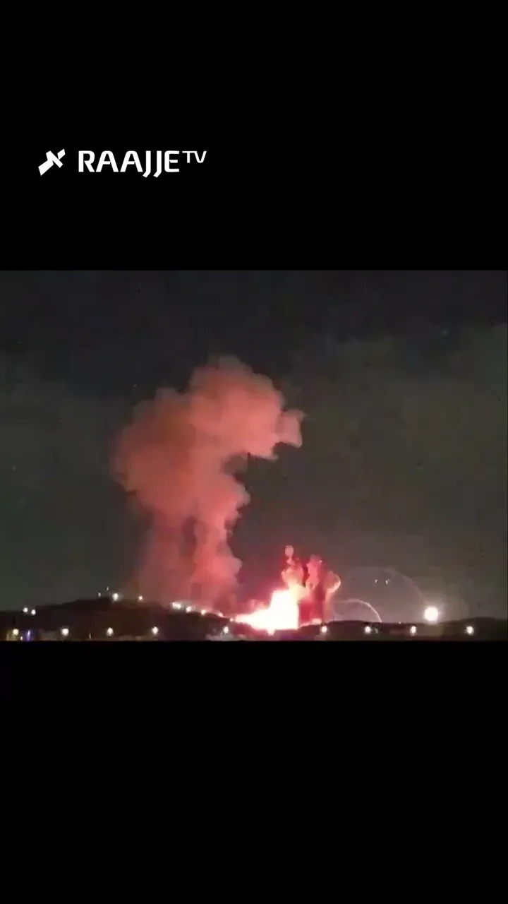 ދުނިޔޭގެ ޒަމާނީ ގިނަ ގައުމުތަކަށްވުރެ ވެސް ދުވަސްވީ ތާރީޚެއް އޮތް އީރާނުގެ އިސްފަހާން ސިޓީއަށް، އިސްރާއީލުން ދަނީ ވަރުގަދަ ބޮމުގެ ހަމަލާތަކެއް އަމާޒުކުރަމުންނެވެ. މި ސިޓީއަކީ 2،500 އަހަރަށްވުރެ ދިގު ތާރީޚެއް އޮތް ތަނެކެވެ