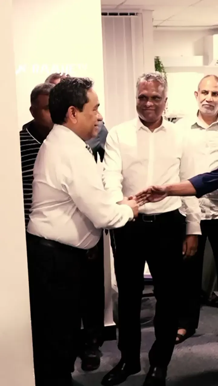 ތިން ރައީސުންގެ ތާރީޚީ ބައްދަލުވުން