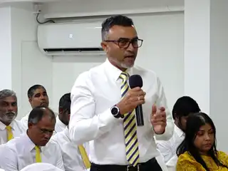 ރައީސް މުއިއްޒުގެ ސަރުކާރުން 170 ބިލިއަން ރުފިޔާ ހުސްކުރި ގޮތް ހޯދަންޖެހޭ: ނާޒިލް