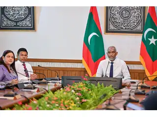 ދިވެހިރާއްޖޭގެ ކަނޑުގެ ސަރަޙައްދުން ތެލާއި ގޭސް އަދި މަޢުދަން ހޯދައި ނެގުމަށް ޚާއްޞަ ޤާނޫނީ އޮނިގަނޑެއް އެކުލަވާލުމަށް ވަޒީރުންގެ މަޖިލީހުން ވަނީ ނިންމާފައި