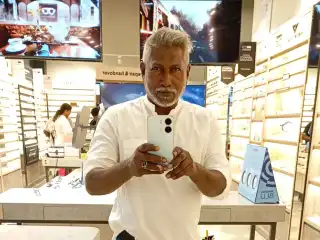 Renowned film director Abdul Faththah 