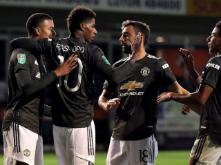 ލޫޓަނާއި ޔުނައިޓެޑް ބައްދަލުކުރި މެޗުގެ ތެރެއިން: މި މެޗުން ޔުނައިޓެޑް މޮޅުވީ 3-0 ން