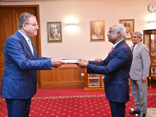 The High Commissioner of Seychelles to the Maldives Claude Morel, presents his letter of credence to President Solih