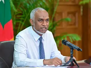 President Dr. Mohamed Muizzu meets with the press.