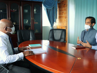 ފޮރިން މިނިސްޓަރ އަބްދުﷲ ޝާހިދާއި މާލޭގައި ހުންނަވާ އިންޑިއާ ސަފީރު ސަންޖޭ ސުދީރު