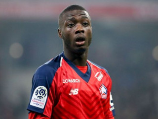 ލިލްއަށް ކުޅެމުންދިޔަ ވިންގަރ ނިކޮލަސް ޕެޕޭ