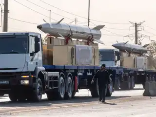 އީރާނުގެ ރަށެއް ހިފުމަށް ދުޝްމަނުންނަށް އެހީތެރިވެއްޖެ ކޮންމެ ގައުމަކަށް އެއްވެސް ބެލުމެއް، މެދުކެނޑުމެއް ނެތި ހަމަލާ ދޭނަން: އީރާން