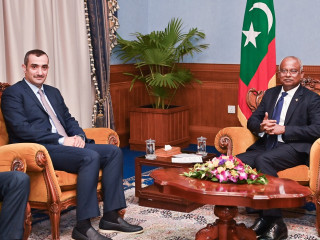 The Chairman of Bahrain Telecommunications Company pays a courtesy call on the President