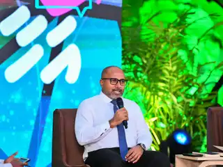 ރައީސް އޮފީހުން ބޭއްވި "އަހާ ފޯރަމް" ގައި މިނިސްޓަރު އިހުސާން ވާހަކަދައްކަވަނީ 