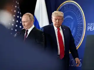 ސުލްޙައިގެ ބޯޑުގައި ބައިވެރިވުމުގެ ދައުވަތު ޕުޓިން އަށް ދެއްވާފައިވާ ކަމަށް ޓްރަމްޕް ވިދާޅުވެއްޖެ 