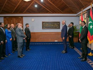 President Dr. Mohamed Muizzu has presented Letters of Appointment to State Ministers at government ministries