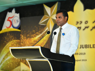 ހދ. ނޮޅިވަރަންފަރު ސްކޫލްގެ ރަންޔޫބީލް ފާހަގަކުރުމަށް އެ ސްކޫލުގައިބޭއްވެވި ރަސްމިއްޔާތު ޝަރަފުވެރިކޮށްދެއްވައި ނައިބު ރައީސް ވާހަކަފުޅު ދައްކަވަނީ