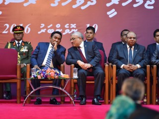 ރައީސް ޔާމީންގެ ޅިޔަނަށް 617 މިލިއަން ރުފިޔާގެ ގެރެންޓީއެއް ދެނީ! 