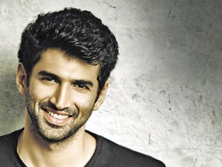 އަދިތްޔާ ރޯއީ ކަޕޫރު