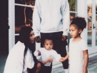 ކިމް ކާޑޭޝިއަން އަށް ތިންވަނަ ދަރިފުޅު ލިބިއްޖެ