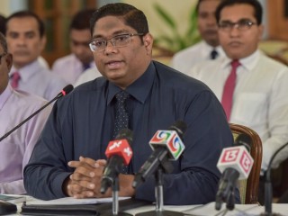 ގާނޫނާ "ޚިލާފު" ހުކުމެއް ހަލާލުކުރުމަށް ގާނޫނު ބާތިލްކުރުން: ބުއްދީގެ ހަމަތަކުން ވެސް ބޭރު!