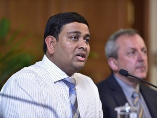 ބިން ނުވިއްކޭ ގޮތަށް ޤާނޫނު އަސާސީ އިސްލާހެއް ނުކުރެވޭނެ: ޑރ. ޝައިނީ