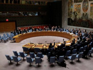 އެމެރިކާ އިން އދ. އަށް ދޭ އެހީތައް ކުޑަކުރަނީ