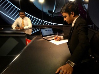 އޭސީސީގެ 5 މެމްބަރެއްގެ މައްސަލަ ބައްލަވައިދިނުމަށް މަޖިލީހުގެ ކޮމެޓީއަށް އެމްޑީޕީން ހުށަހަޅައިފި 