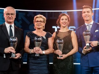 އަންހެން މޮޅު ކުޅުންތެރިޔަކަށް ކާލީ ލޮއިޑް، އެންމެ މޮޅު ގޯލުގެ އެވޯޑް ފާއިޒަށް