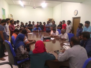 ކުޑަކުއްޖަކާ ބެހުނު މީހަކު ދޫކޮށްލުމުން ވިލިނގިލީ ރައްޔިތުން ރުޅި ގަދަވެއްޖެ!