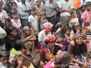 މިޔަންމާގެ މުސްލިމުންނާ ދޭތެރޭ ހިންގާ ޖަރީމާތަކާ ގުޅިގެން މެލޭޝިއާގައި ބައްދަލުވުމެއް ބާއްވަނީ 