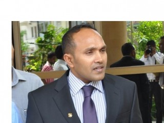 ދިވެހި ސަރުކާރަށް ފިޔަވަޅު އެޅުމުގައި އިންޑިއާ އިސްދައުރެއް އަދާކުރަންޖެހޭ: ޑރ ޖަމީލް