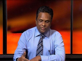 ދީން ނިކަމެތިކޮށްލަން ސަރުކާރުން މަސައްކަތްކުރޭ: އާޒިމް