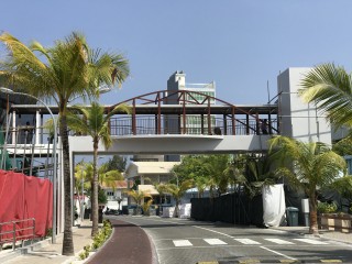 ރަސްފަންނަށް ގެންނަން ބުނި "ކޭއެފްސީ" އާއި "ޕިއްޒާ ހަޓް" ކޮބާ؟