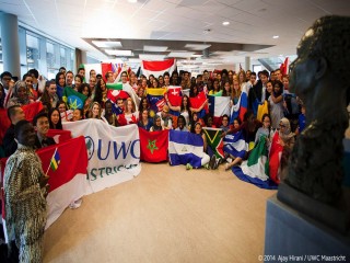 އޯލެވެލް ނިންމާ ދަރިވަރުންނަށް ޔޫޑަބްލިޔޫސީގެ ސްކޮލަރޝިޕްގެ ފުރުސަތު ހުޅުވާލައިފި