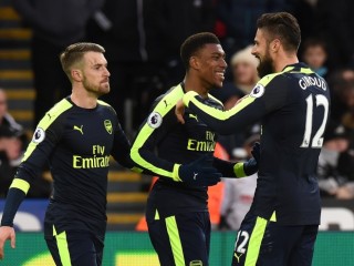 މޮޅަކާއެކު އާސެނަލް ލީގުގެ ތިންވަނައަށް