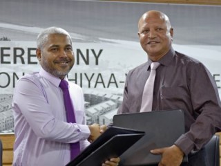 ކައުންސިލް ނުލިބިއްޖެ ނަމަ ތިމަރަފުށީގައި ހުރި ސަރުކާރުގެ އޮފިސްތަކުގެ އޮނިގަނޑަށް ބަދަލު ގެންނާނަން: ޝަރީފް