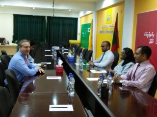 ޔޫކޭ ހައިކޮމިޝަންގެ ފަސްޓް ސެކްރެޓަރީ އެމްޔޫއޯއާ ބައްދަލު ކުރައްވައިފި