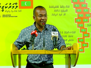 މާލޭ ސަރަހައްދަށް މުޅި އާބާދީ ޖަމާކޮށްފަ، ޗައިނާ މީހުންނަށް ރަށްތަށް ދޫކޮށްލަން ދިވެހިން ބޭނުންމެއް ނުވާނެ: ހަސަން ލަތީފް