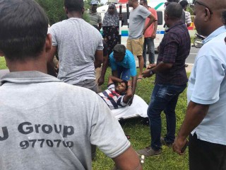 އެކްސިޑެންޓްތައް ހިނގުން އިންތިހާއަށް ގިނަވެފައި ވާތީ ރައްކާތެރިކަމުގެ ފިޔަވަޅު އަޅައިދިނުމަށް ސަރުކާރަށް ގޮވާލައިފި