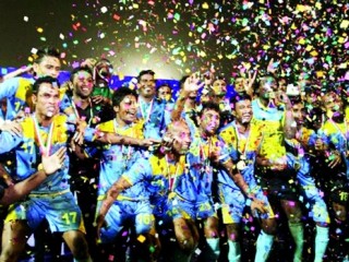 ޝައިޚް ކަމާލް ކަޕްގައި ބަންގްލަދޭޝްގެ ޗެމްޕިއަންއާއެކު ވަރުގަދަ ކްލަބުތަކެއް