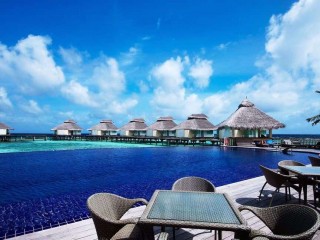 އެއްލައިދޫ މަނިކުއާ ގުޅިގެން އެެމެރިކާ ކުންފުންޏަކުން ދެ ރިސޯޓެއް ހުޅުވަނީ