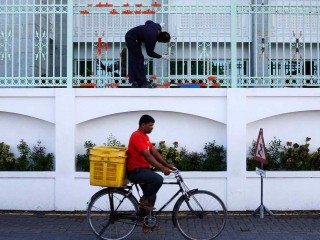 State coffers full, no salaries