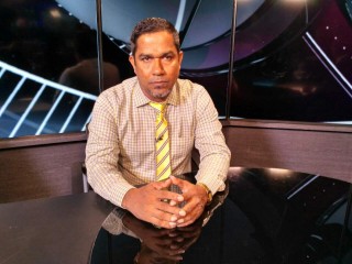 ރައީސް ނަޝީދު މިނިވަންކުރަންޖެހޭތީ ރައީސް ޔާމީން އުޅުއްވަނީ ބިރުން: މެމްބަރު ނާޒިމް