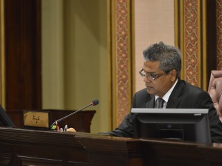 މޫސަ ރިޔާސަތުގައި އިންނަވައިގެން ރަތަށް، މަހުލޫފް ޖަލުގައި އޮންނެވިިއިރު ރަތަށް، މިއީ ކިހިނެއްވާ ކަމެއް؟