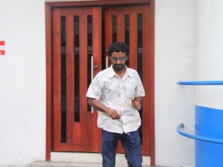 ގާޒީ ބަރީގެ ބޭބެގެ ޝަރީއަތް ސިއްރުކޮށްފި