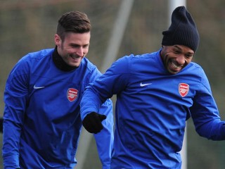 ޖިރޫއާއެކު އާސެނަލްގައި ކުޅެން ބޭނުންވޭ: އޮންރީ