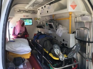 ރައީސް ޔާމީނާއި މެޑަމް ފާތުންއާ ގުޅޭގޮތުން ފޭސްބުކްގައި ޕޯސްޓް ކުރާތީ ޑްރައިވަރަކު ވަޒީފާއިން ވަކިކޮށްފި