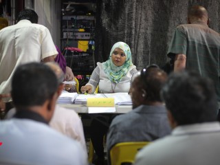 ރީ ރެޖިސްޓްރޭޝަން ކުރިއަށްދަނީ