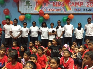 ޓީޓީއަށް ކުޑަކުދިން އަހުލުވެރި ކުރުމަށް ކޭމްޕެއް ބާއްވައިފި