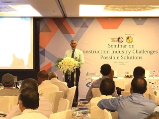 ކޮންސްޓްރަކްޝަން ދައިރާއާ ގުޅޭ ބިލް ވަރަށް އަވަހަށް މަޖިލީހަށް ހުށަހަޅާނަން: މުއިއްޒު